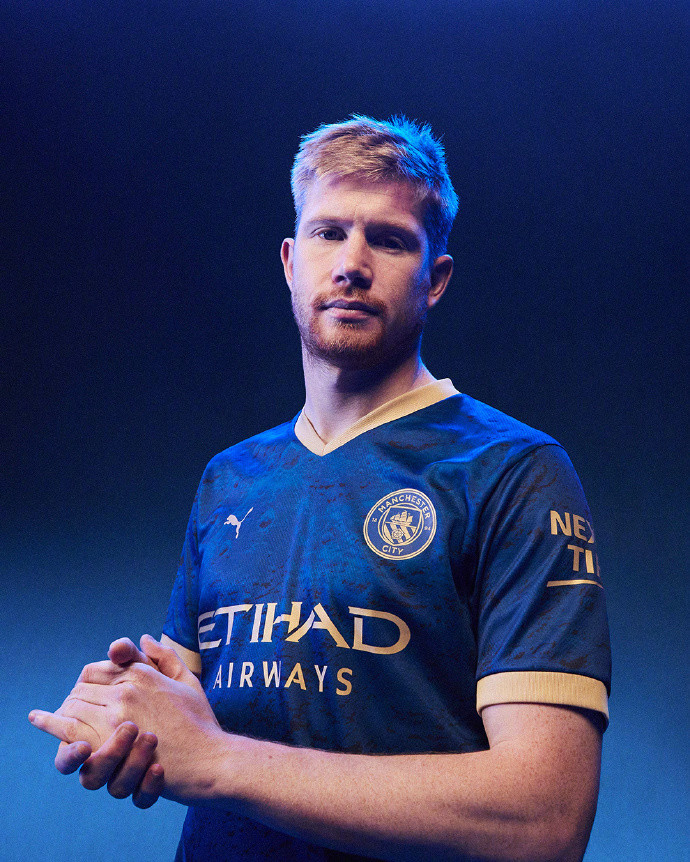 汉堡vs云达不莱梅：法比奥-维埃拉、洛孔加首发，菅原由势、施密德出战