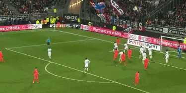 弗里克：当然想执教梅西，但他合同比我的晚一年到期